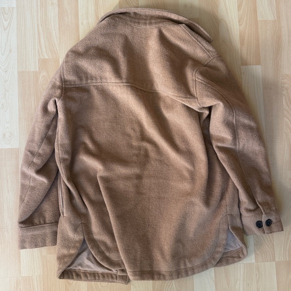 Thread and Supply Shacket - Picture 5 of 5